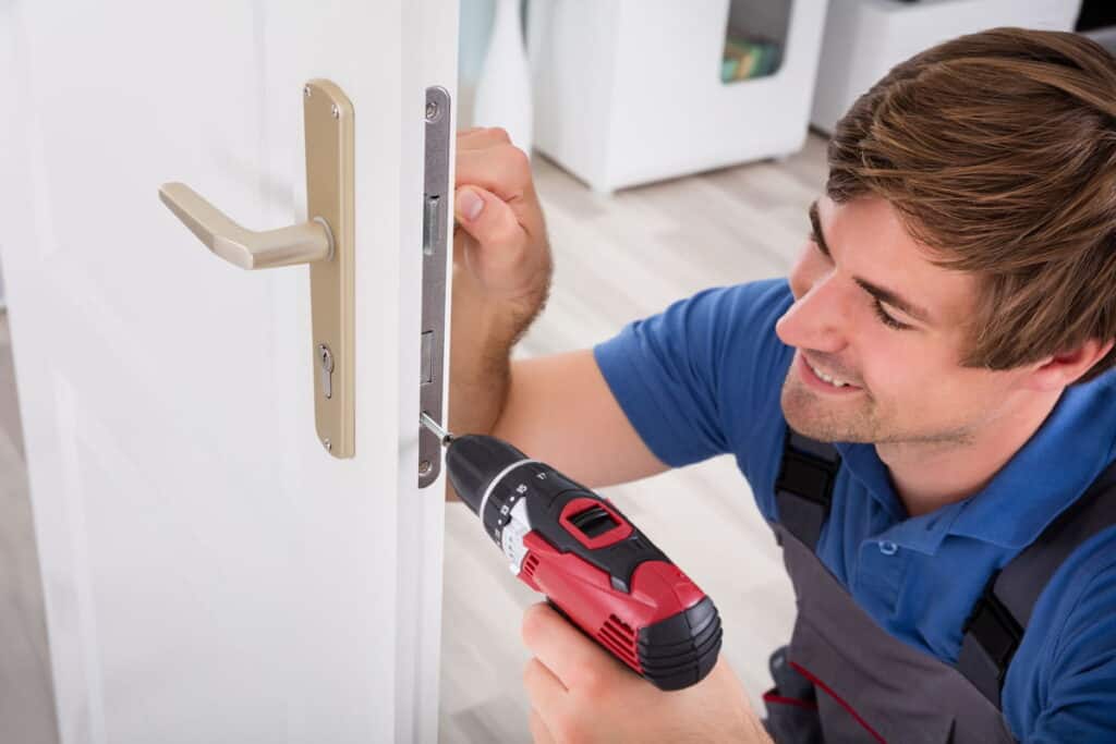 🚗 Locksmith New Haven CT – 24/7 Auto & Home Lockout